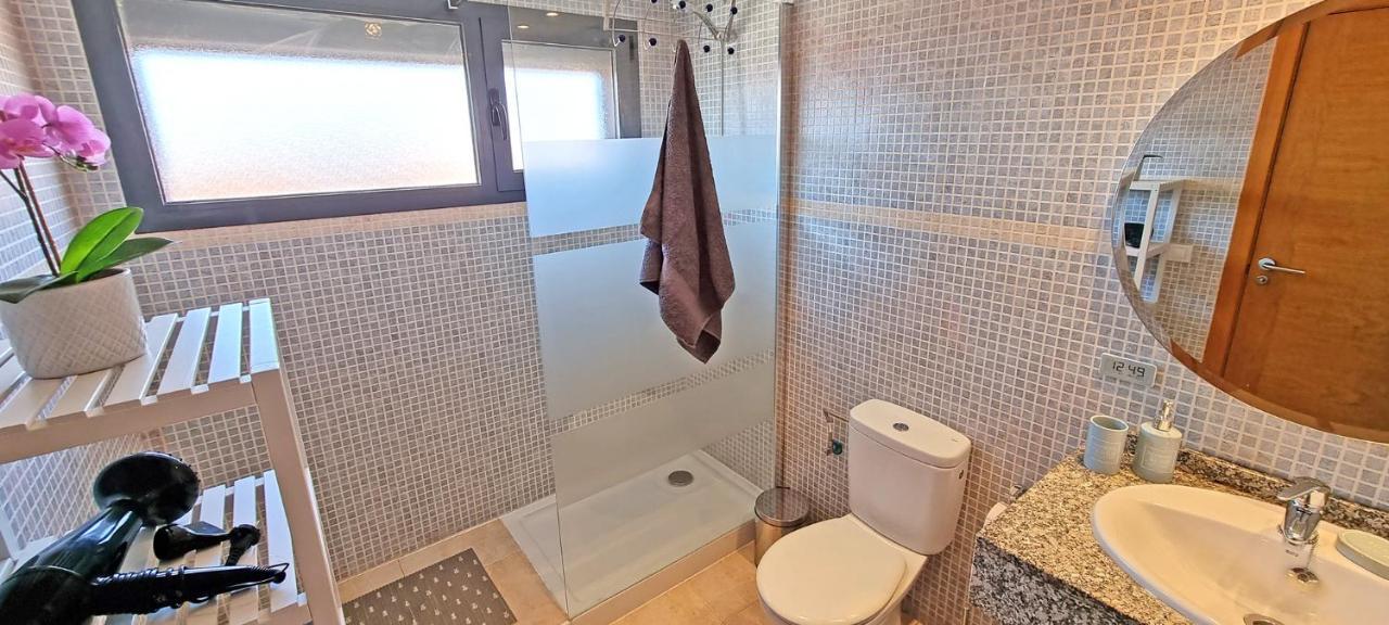 Ferienhaus Casa Caleta - Caleta Fuste - Meerblick - Pool - Glasfaserinternet 칼레타데푸스테 외부 사진