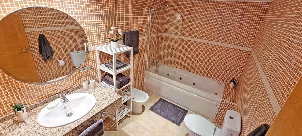 Ferienhaus Casa Caleta - Caleta Fuste - Meerblick - Pool - Glasfaserinternet 칼레타데푸스테 외부 사진